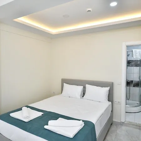 Lamira Holiday&guest House Apartament